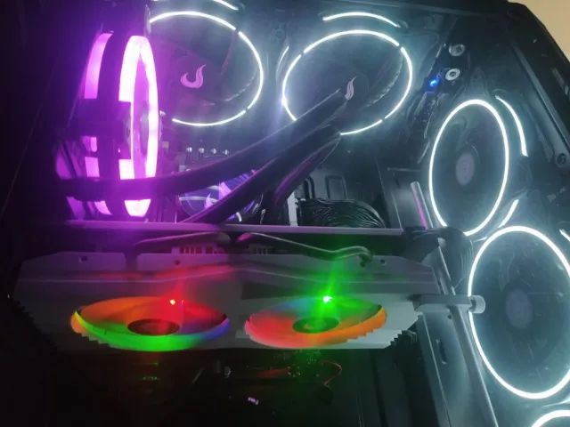 Placa de video rx580 RiseMode64302535300993120