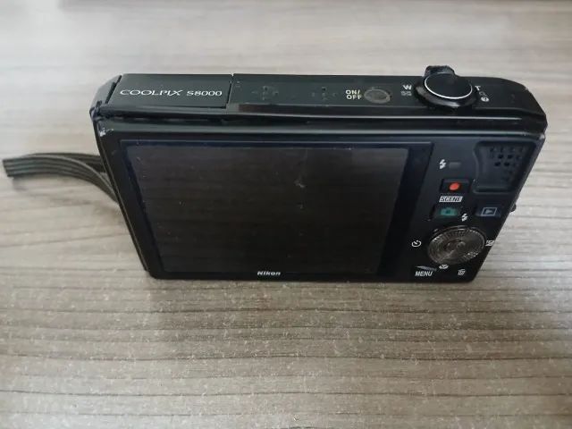 NIKON COOLPIX S8000 BLACK 10X WIDE COMPA 220,00 - Câmeras e