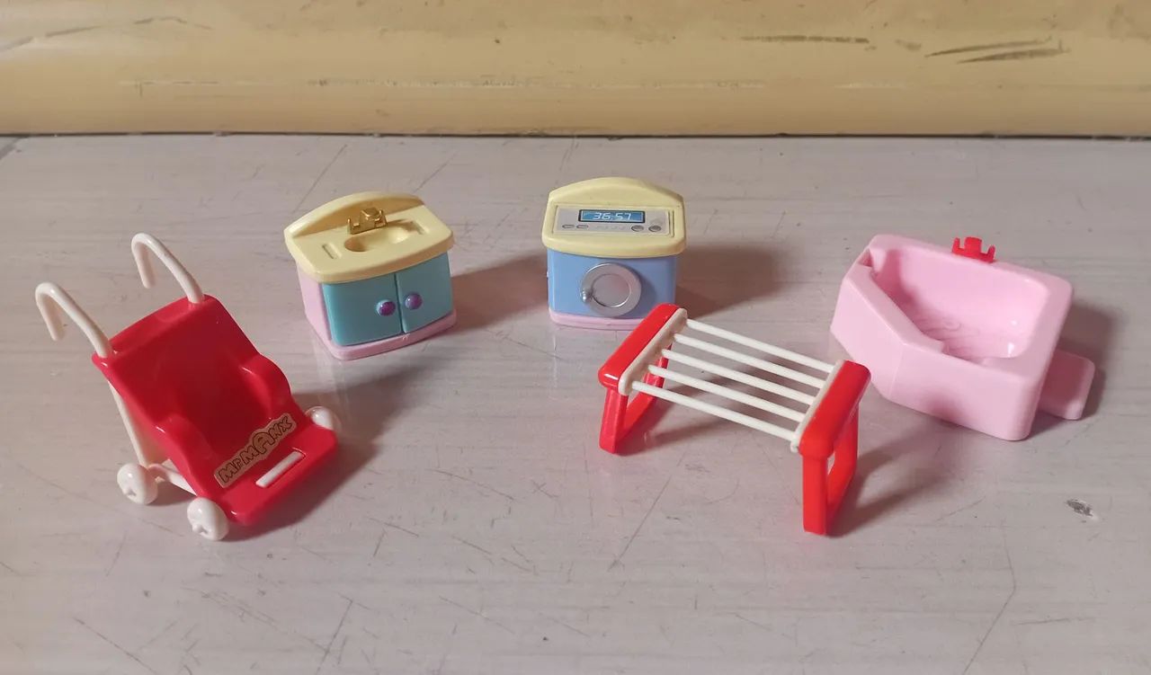 Coleção miniatura de móveis da Mr.Manx - Foto 5