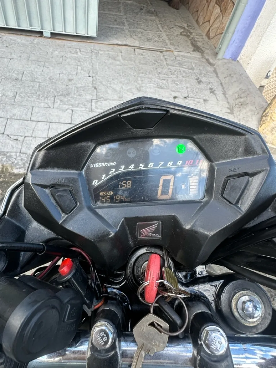 Titan 160 único dono !!!!! Zeraaa