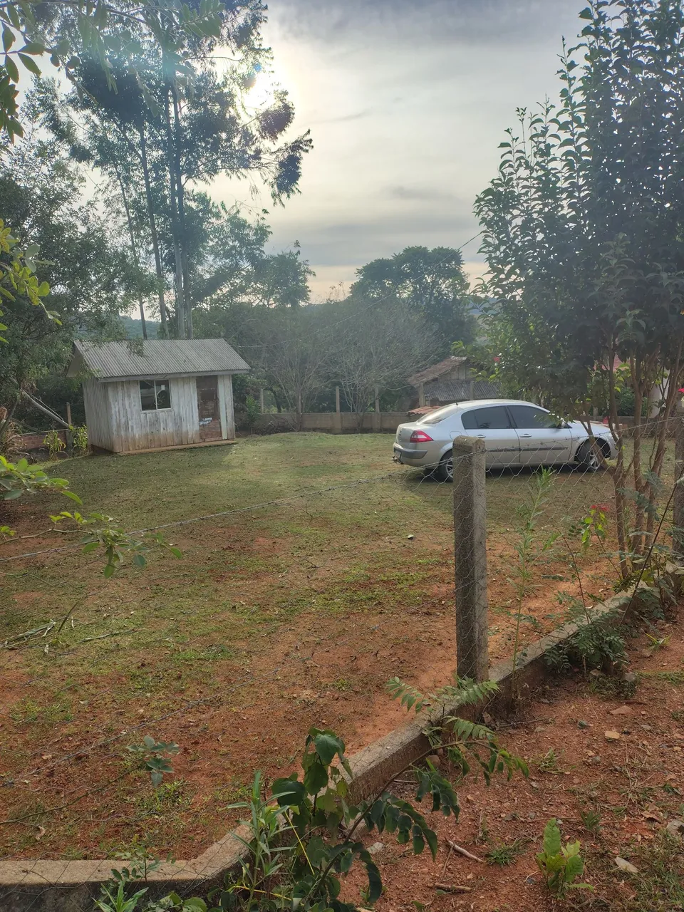 Vende-se um pequena clacara