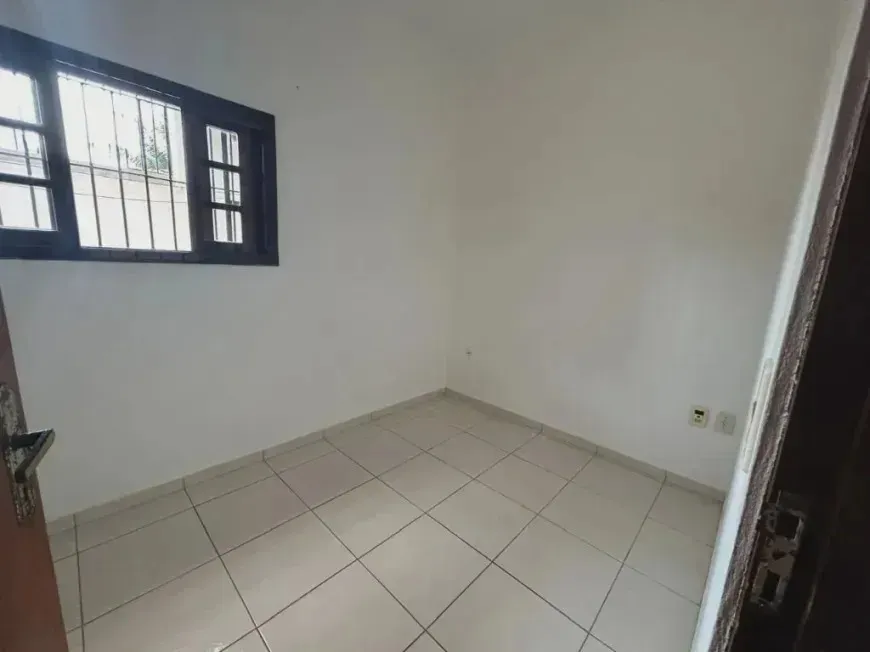 NJ06 - DISPONÍVEL NA BOCA DO RIO.