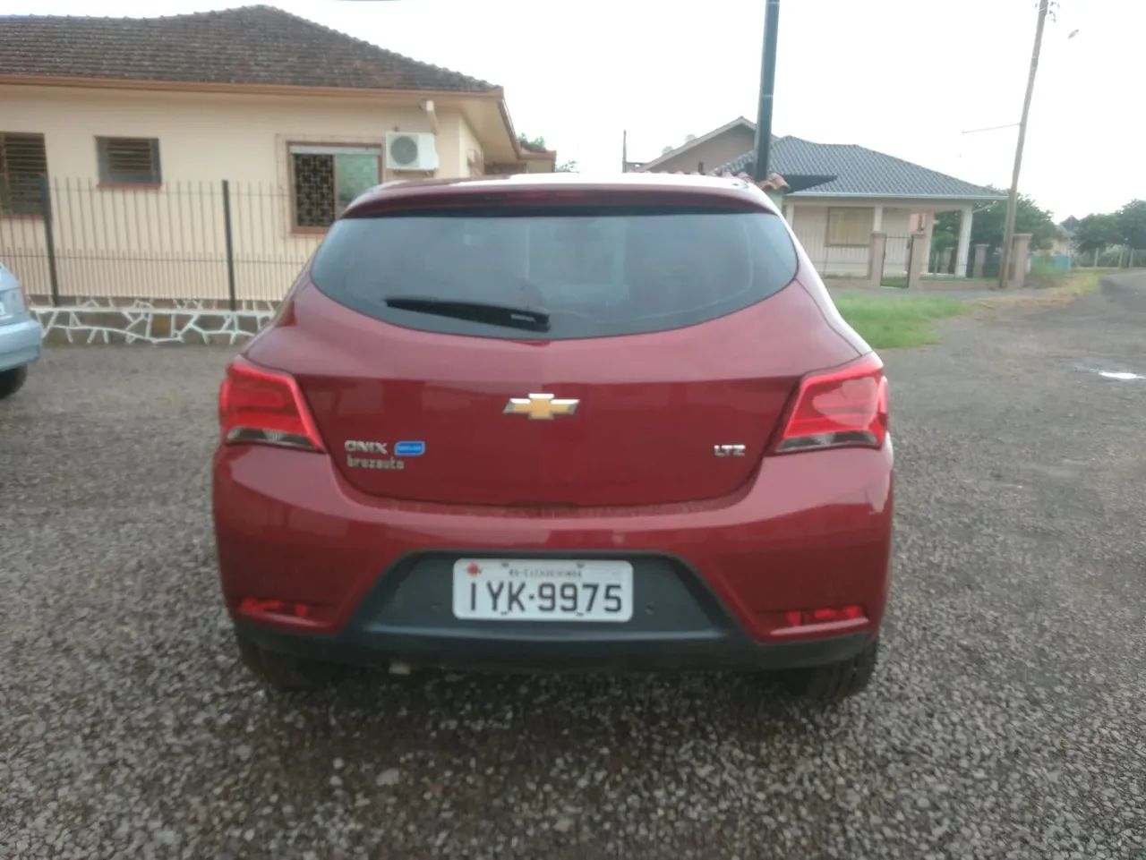 Vendo Onix 1.4Ltz automático, completo, segundo dono, com apenas 56 mil km