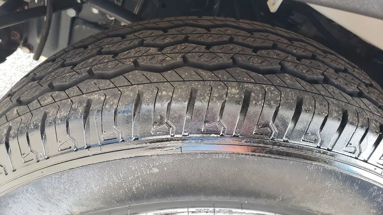 Iveco Daily 35S14 2019 - Baú c/ plataforma - Foto 9