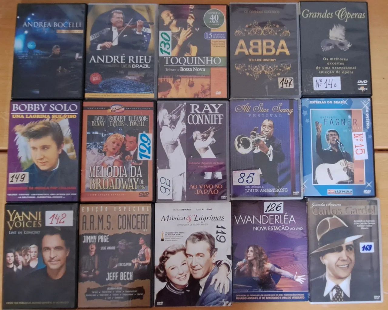 28 dvds musicais e diversos originais