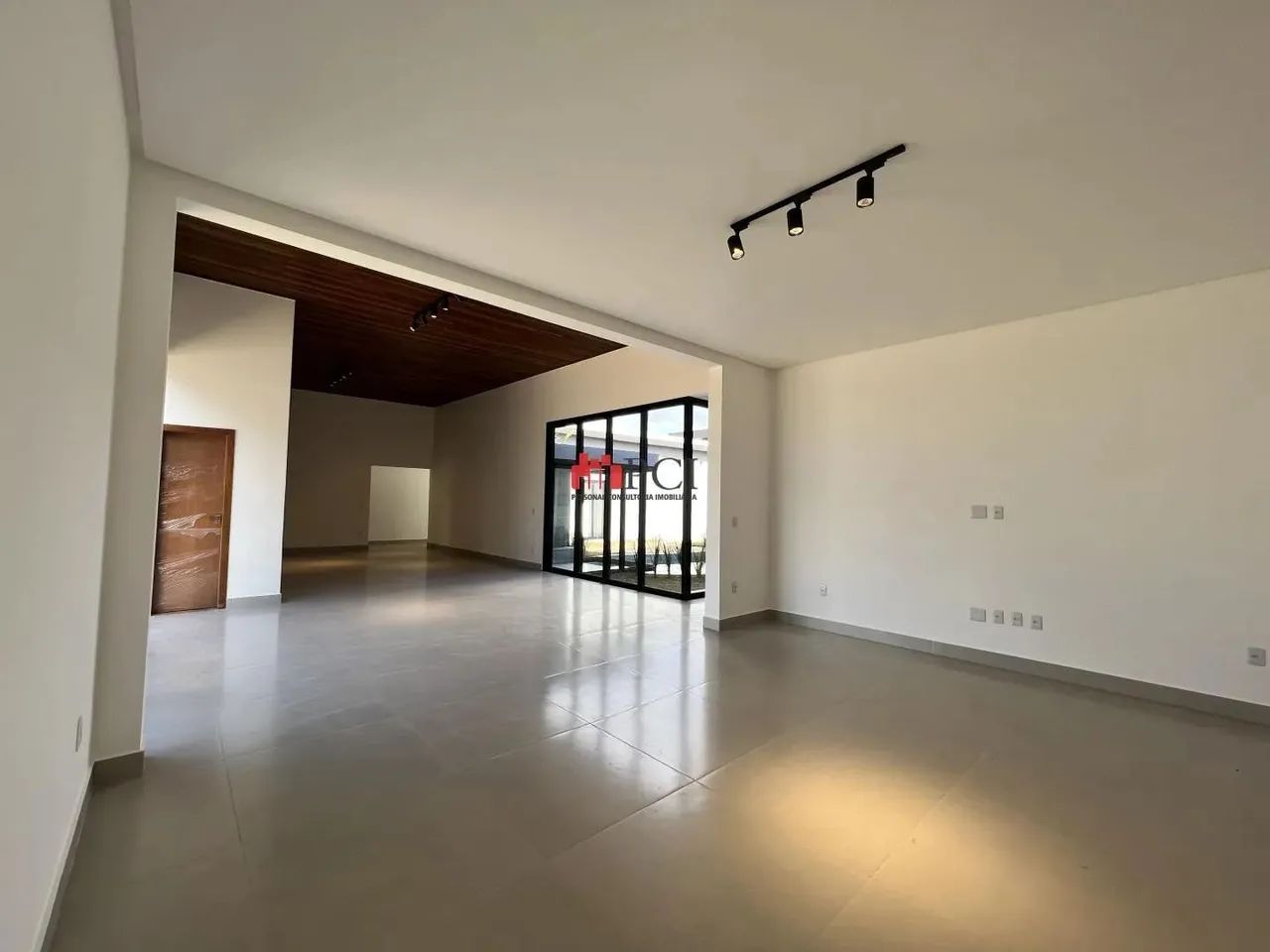 Casa de alto padrão no Portal do Sol Green com 4 suítes, piscina, ofurô e varanda gourmet - Foto 10