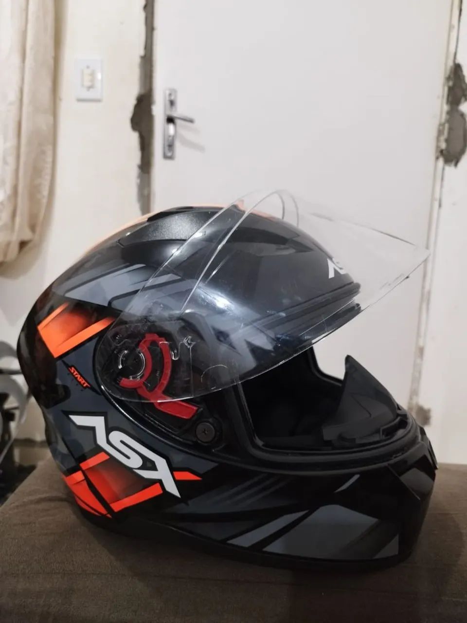 Capacete ASX preto  - Foto 2