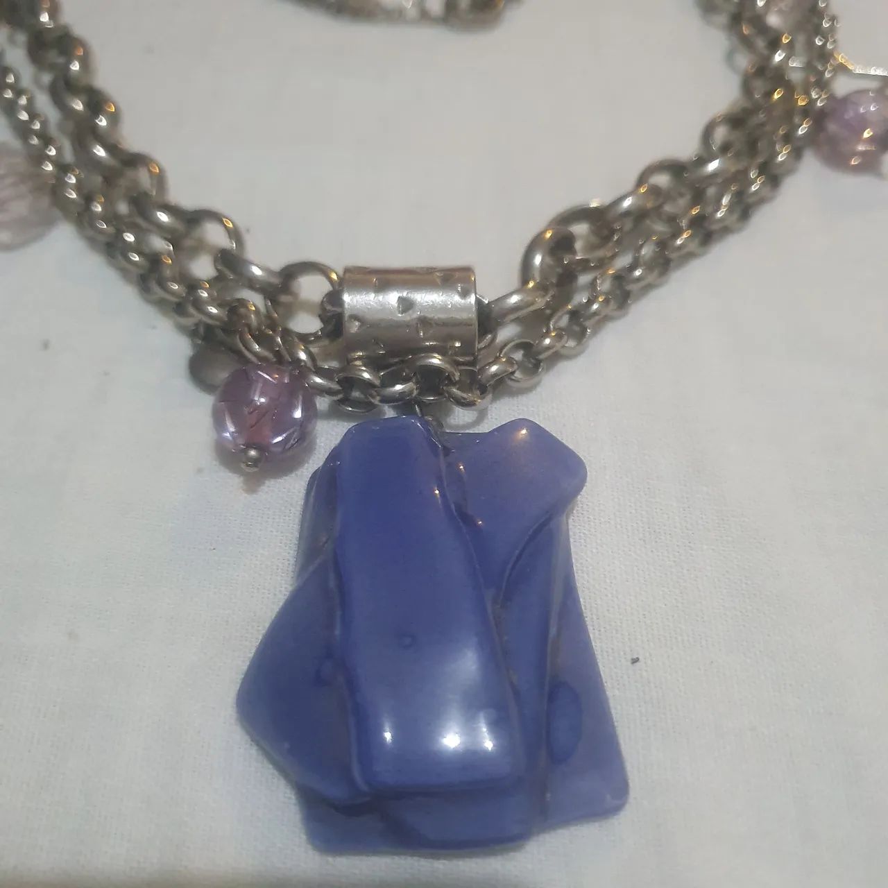 Colar feminino com pingente de pedra azul - Foto 2
