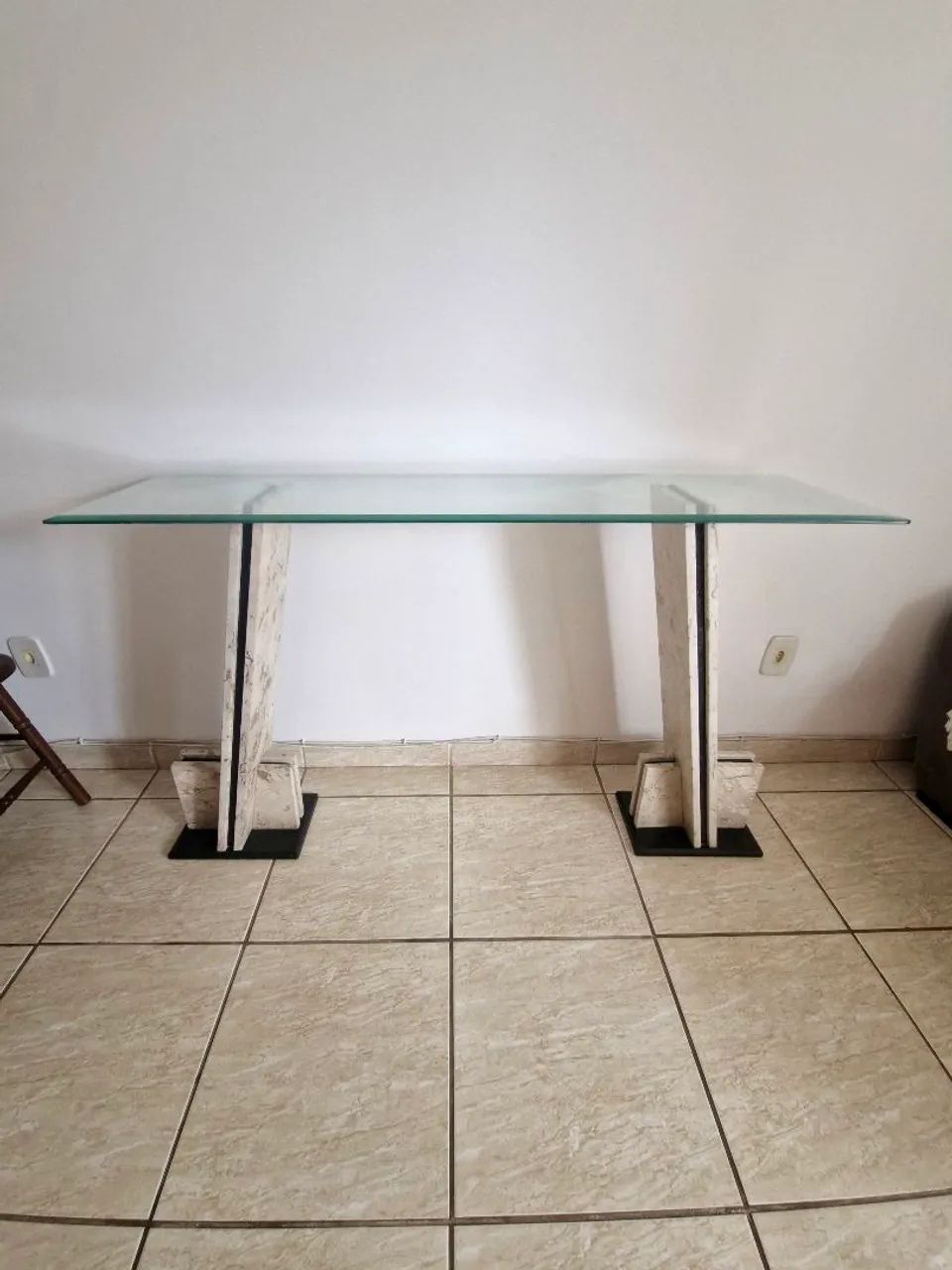 Mesa aparador em mármore e vidro temperado - Foto 2