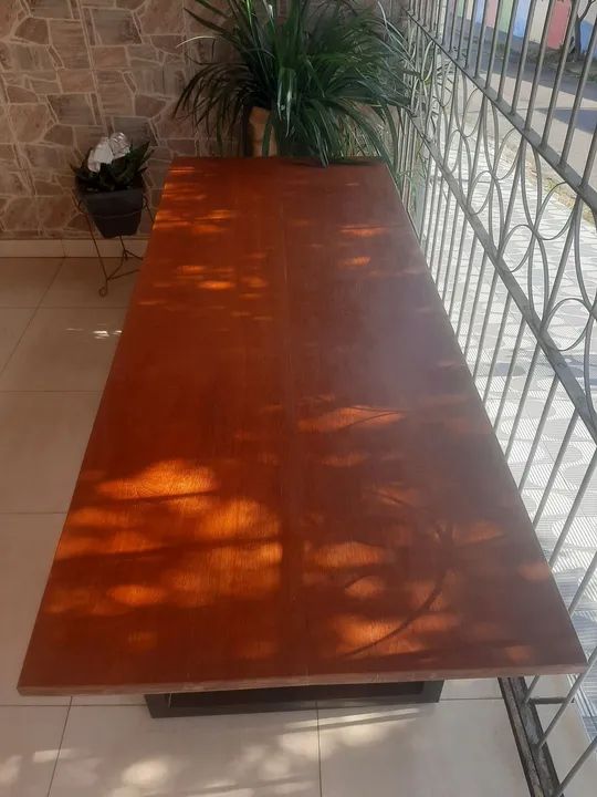 Mesa de madeira maciça - Foto 2