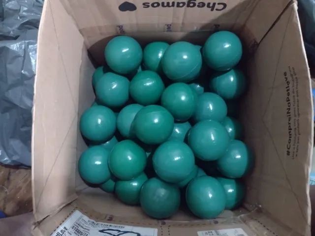 BOLINHA DE PISCINA VERDE 44  