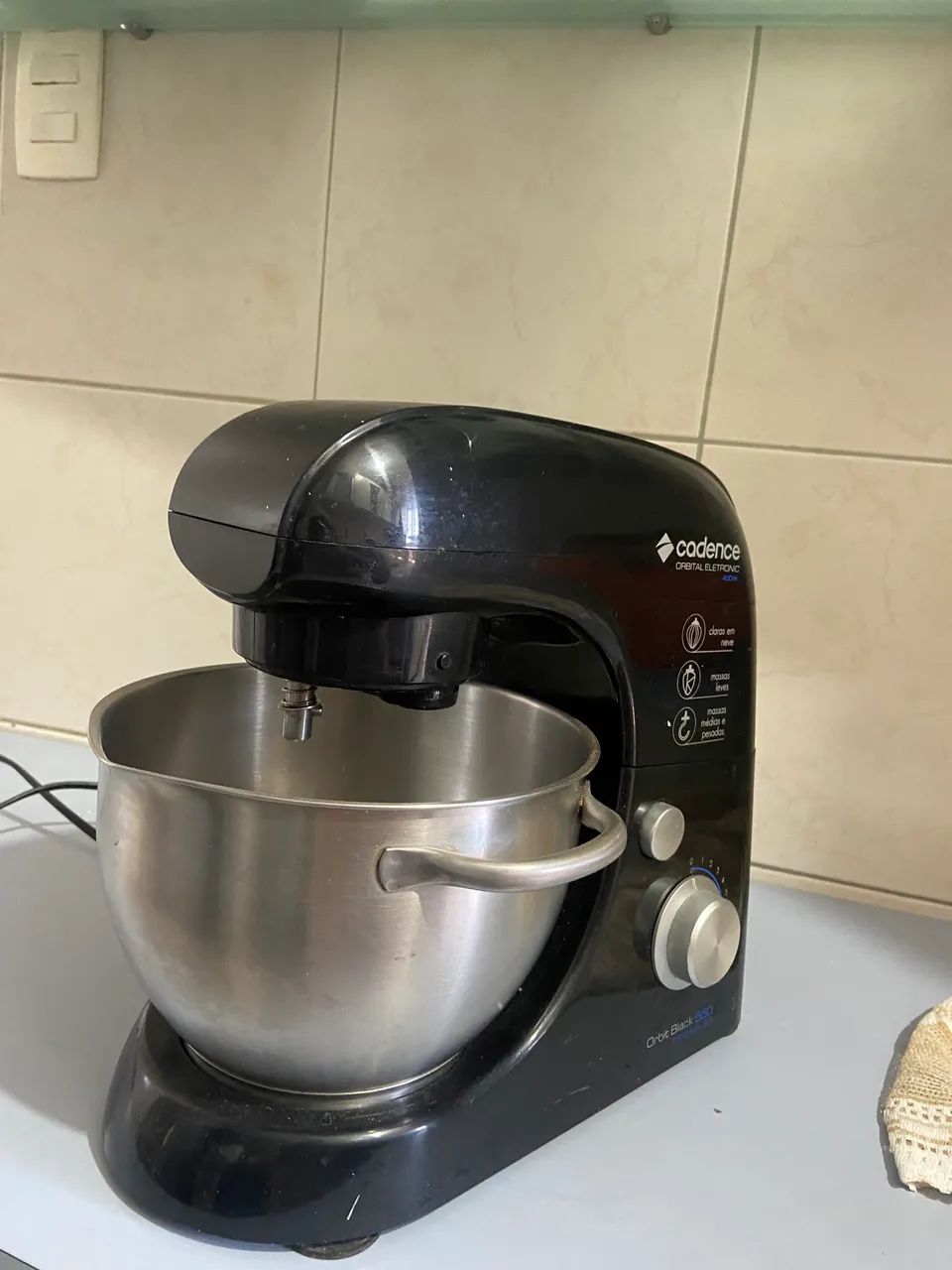 BATEDEIRA CADENCE ORBITAL ELETRONIC 400W