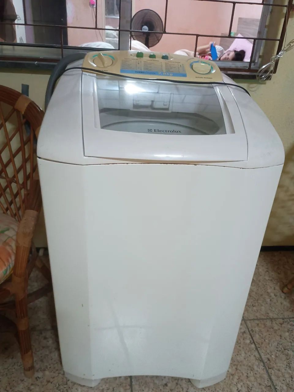 Máquina de Lavar Electrolux Turbo 7,5kg