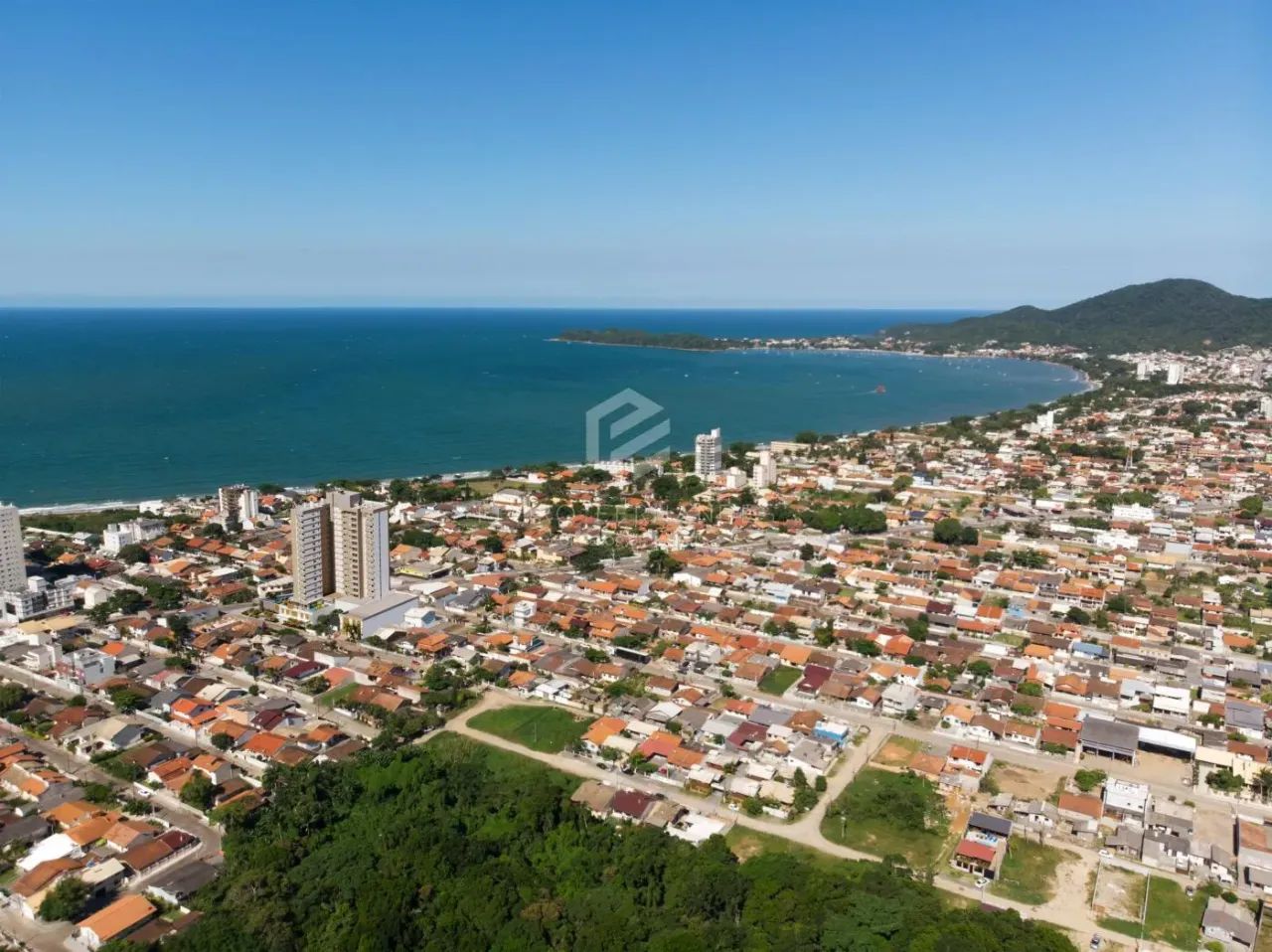 Apartamento para Venda em Penha, Centro, 2 dormitórios, 1 suíte, 2 banheiros, 1 vaga - Foto 4