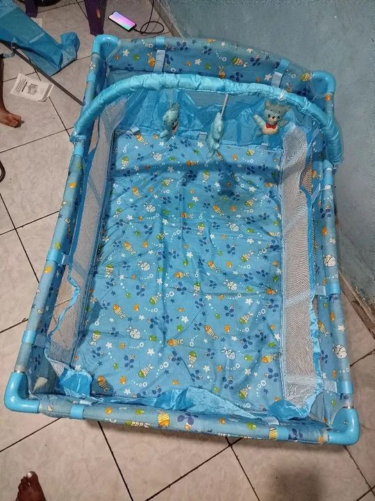 Berço Infantil - Azul - Com Brinquedinho - Foto 2