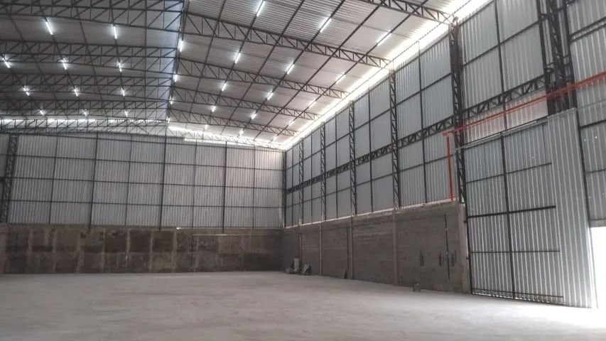 Excelente Galpão 900m² e Terreno 1.900m² c/ Doca proximo a Max Texeira 