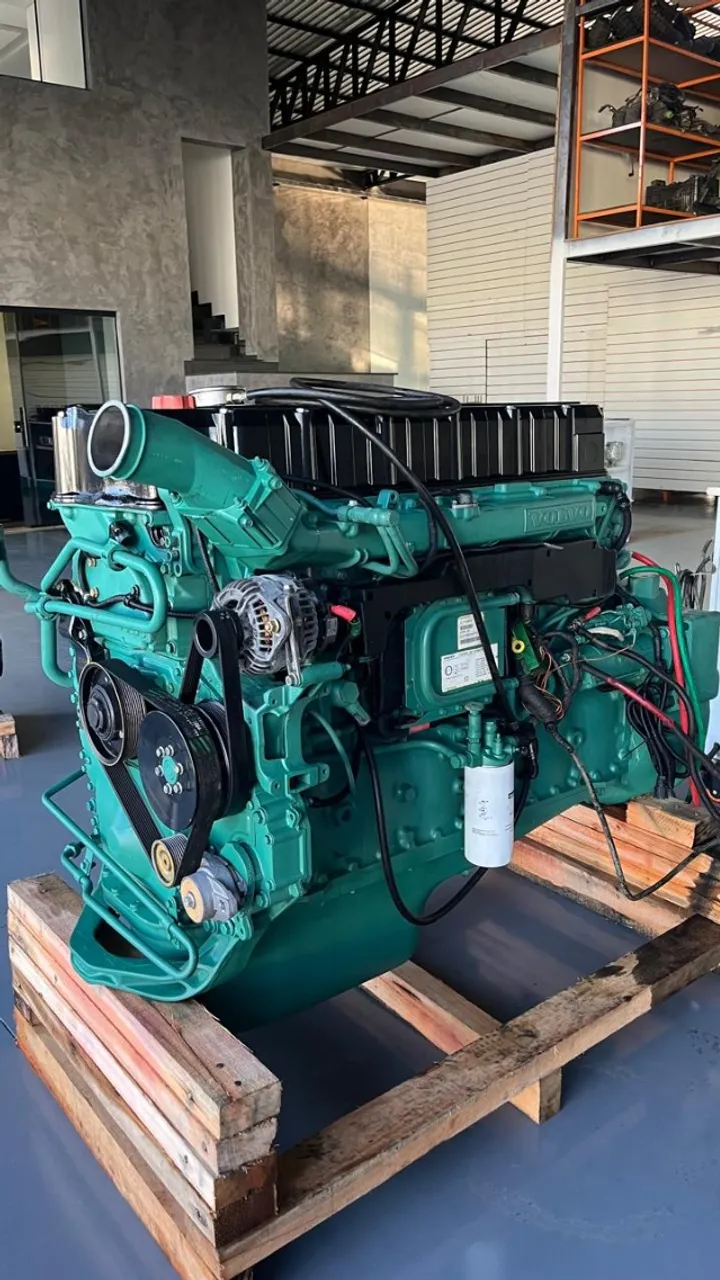 Motor D12 volvo fh Revisado Baixado  com nf 