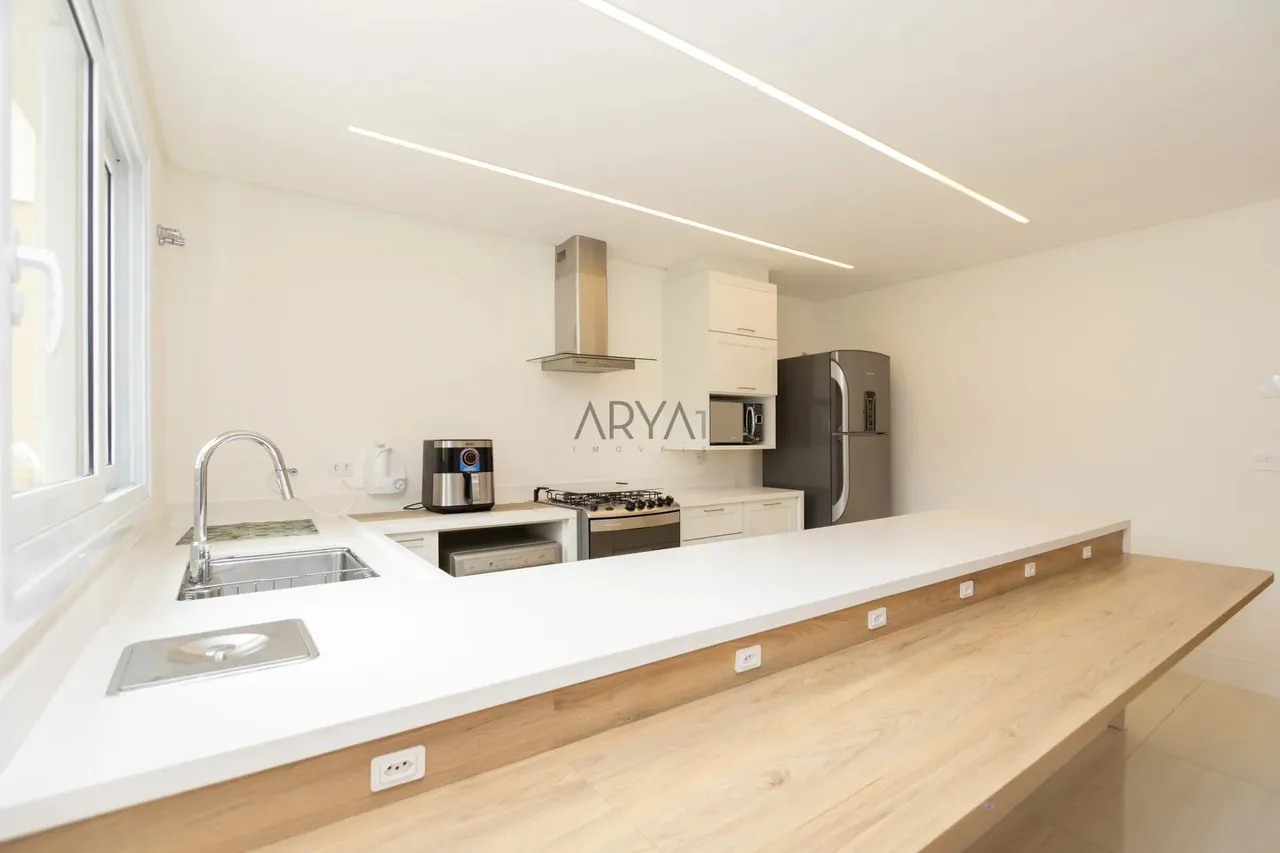 Sobrado à venda no Santo Inácio ARYA1