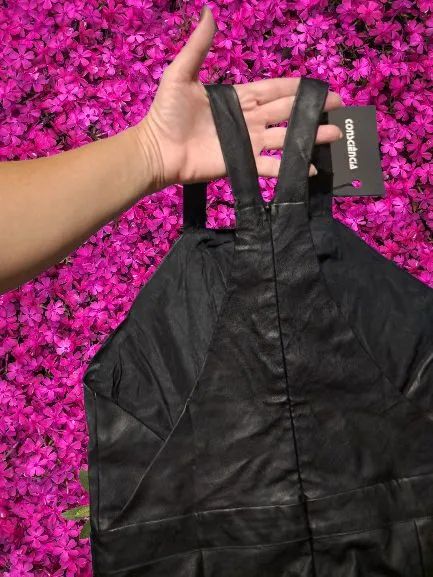 Macacão de Couro Feminino Preto tamanho G    - Foto 2