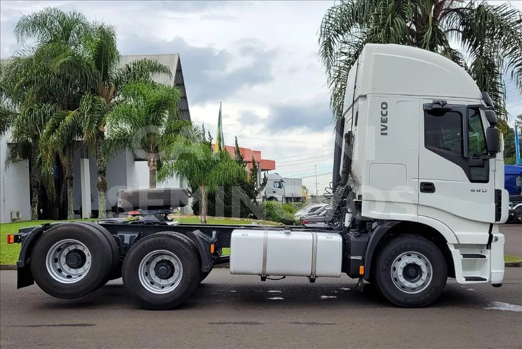 IVECO HI WAY 600S44T 6X2, 18/19 - Foto 4