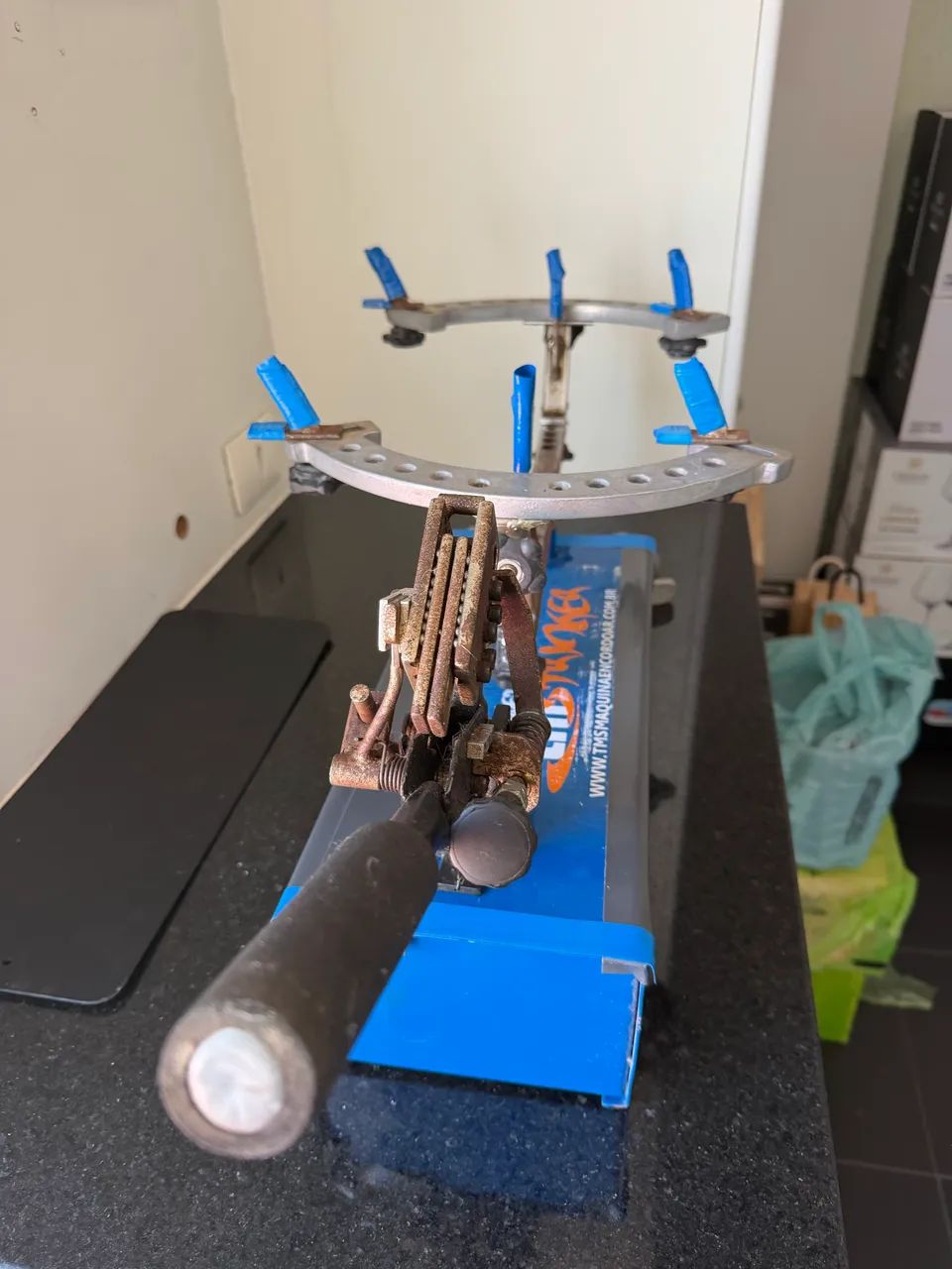 Máquina TMS de Encordoar raquete de tênis (PORTÁTIL) - Foto 2