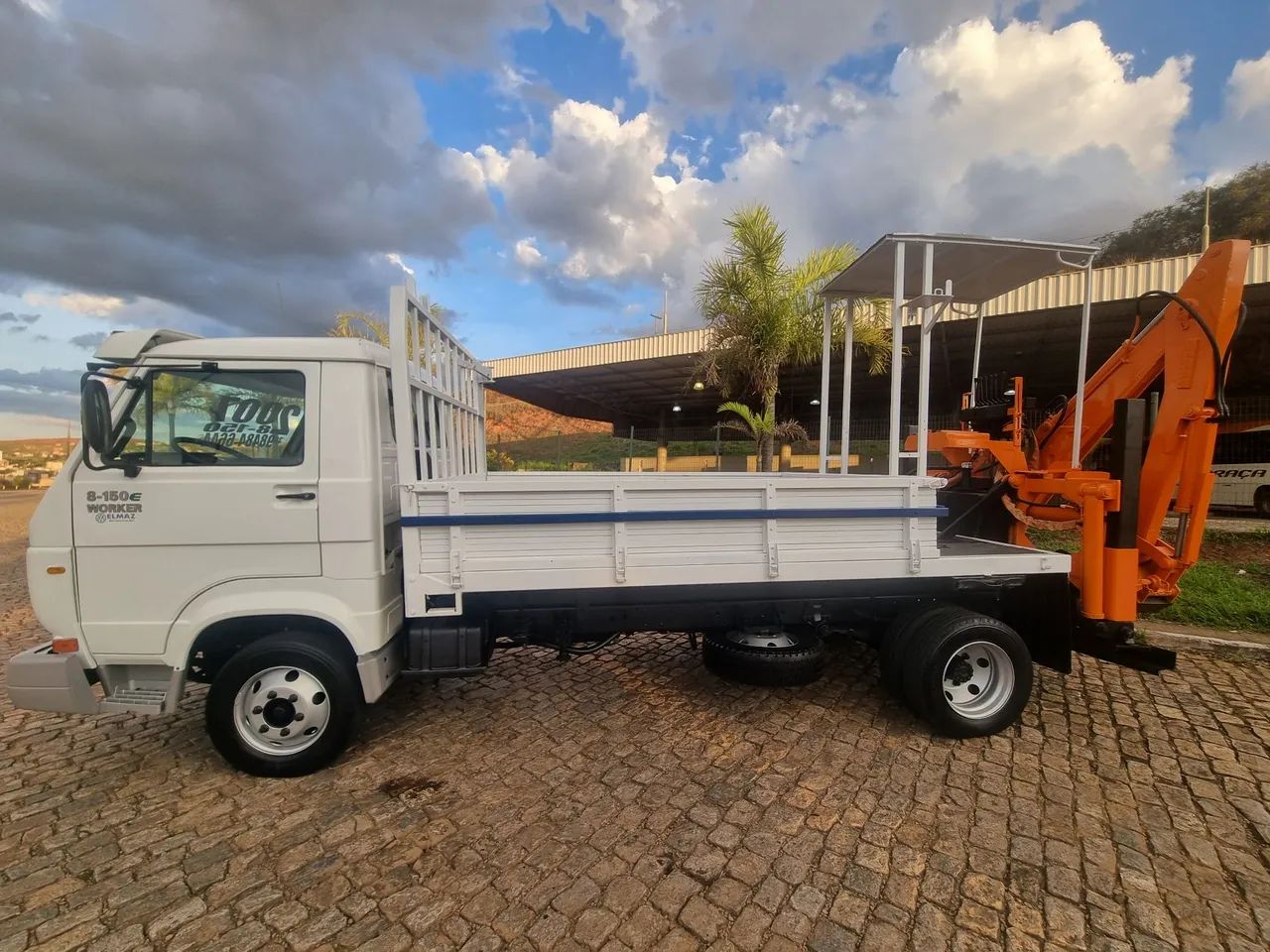 Caminhão 3/4 Worker 8-150 - Foto 8