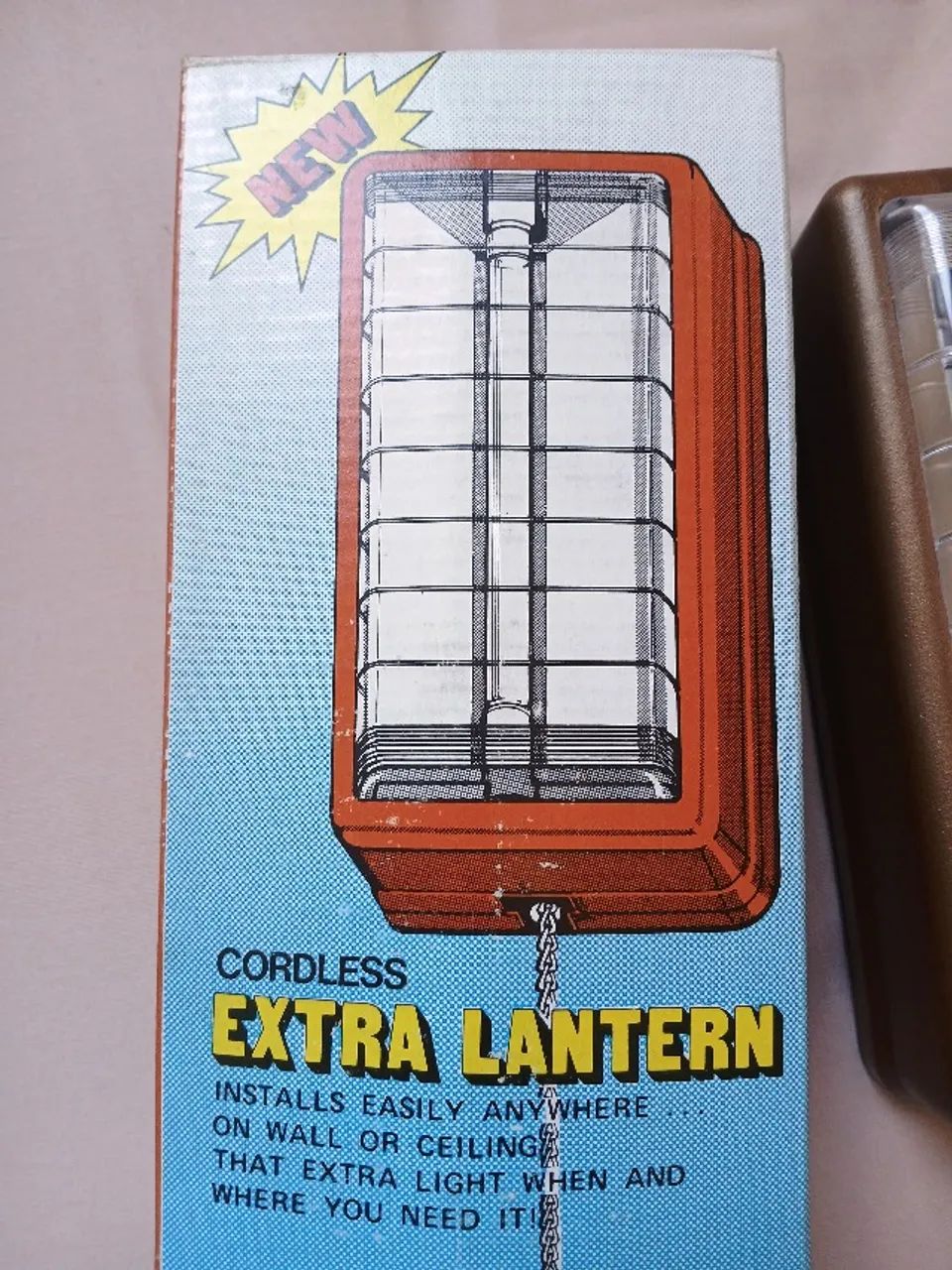 Lanterna extra sem fio na caixa original. cordless extra