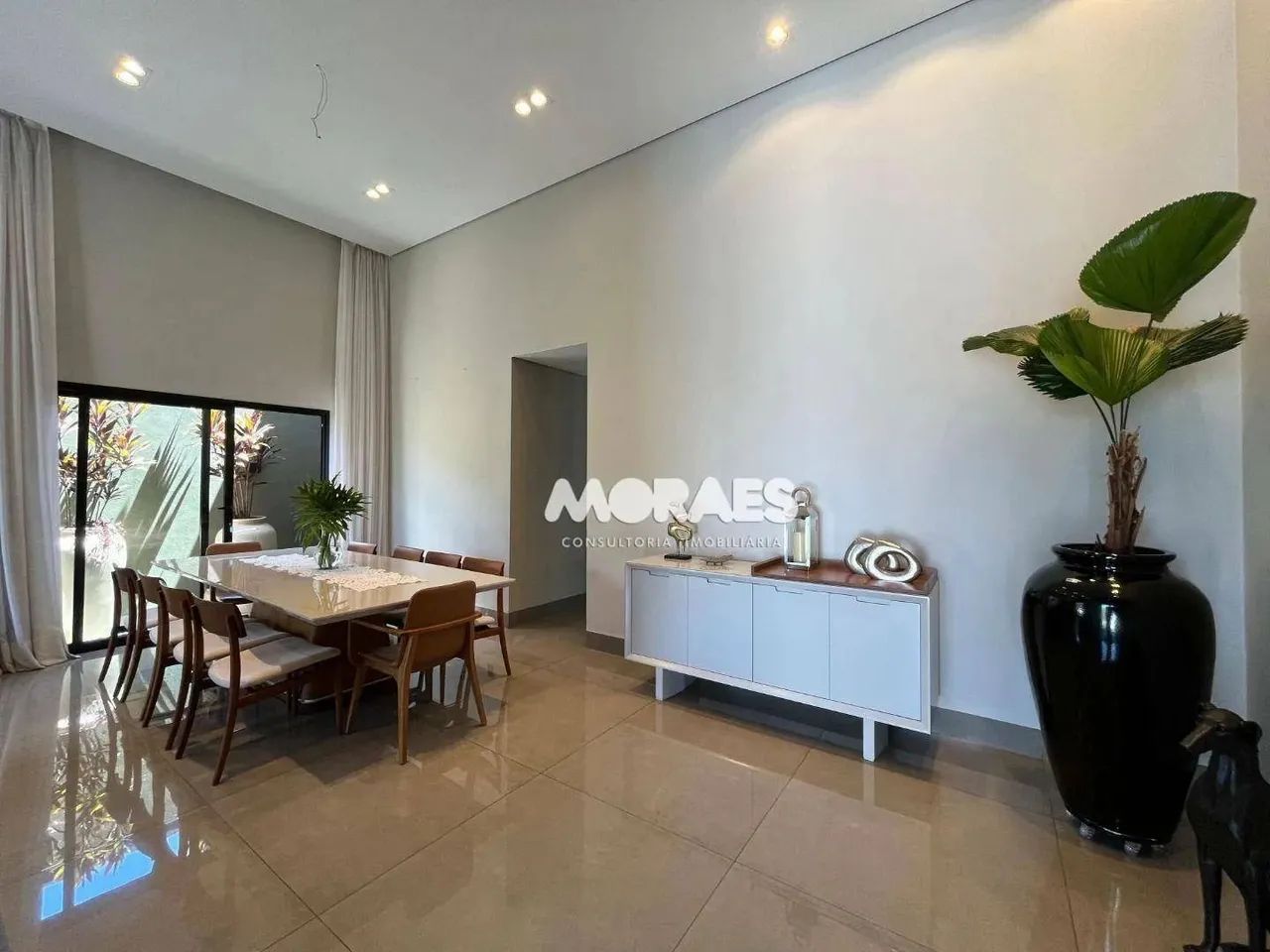 Casa em Alto Padrão Mobiliada com 3 suítes à venda, 1100 m² por R$ 3.500.000 - Centro - Du - Foto 2