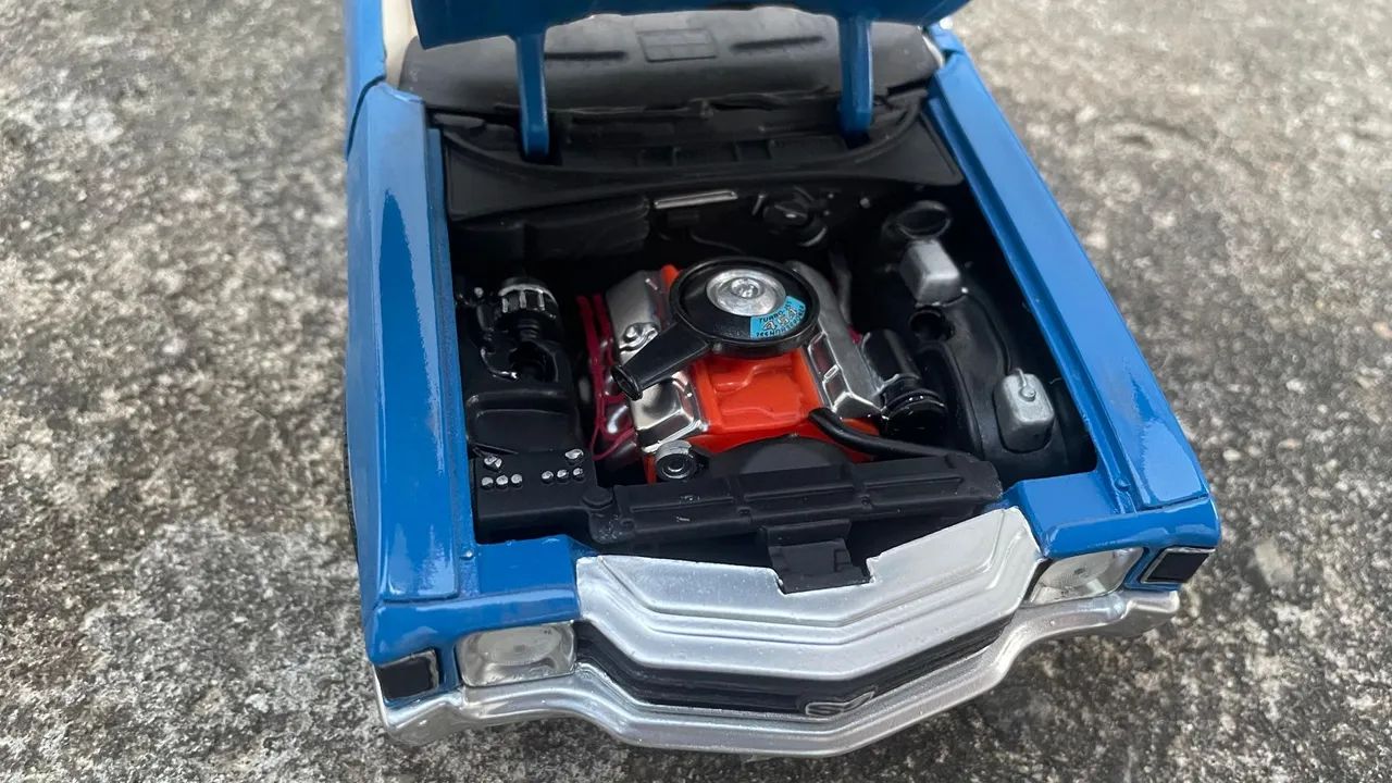 Miniatura Chevelle SS 1972 - Escala 1/18 - Foto 4