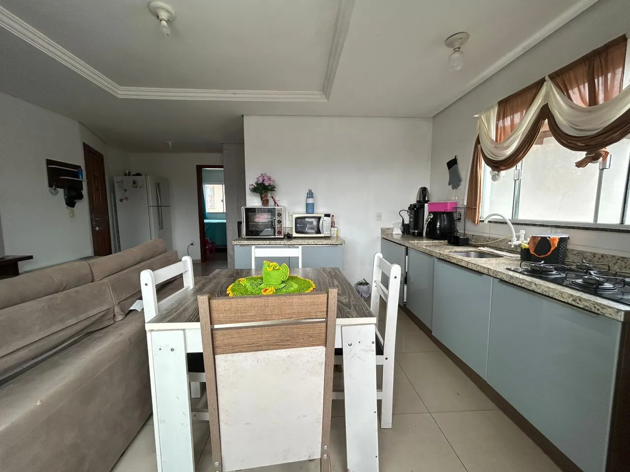 Apartamento superior em sobrado apenas 295.000,00 aceito carro até 100.000