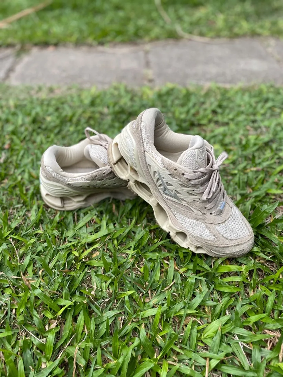 Vende-se MIZUNO PRO WAVE LS Importado