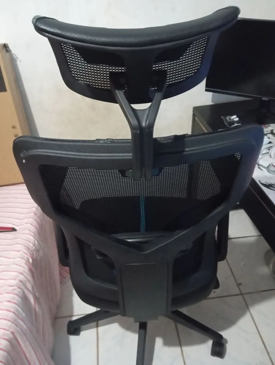 Cadeira ThunderX3 3 semanas de uso  - Foto 3