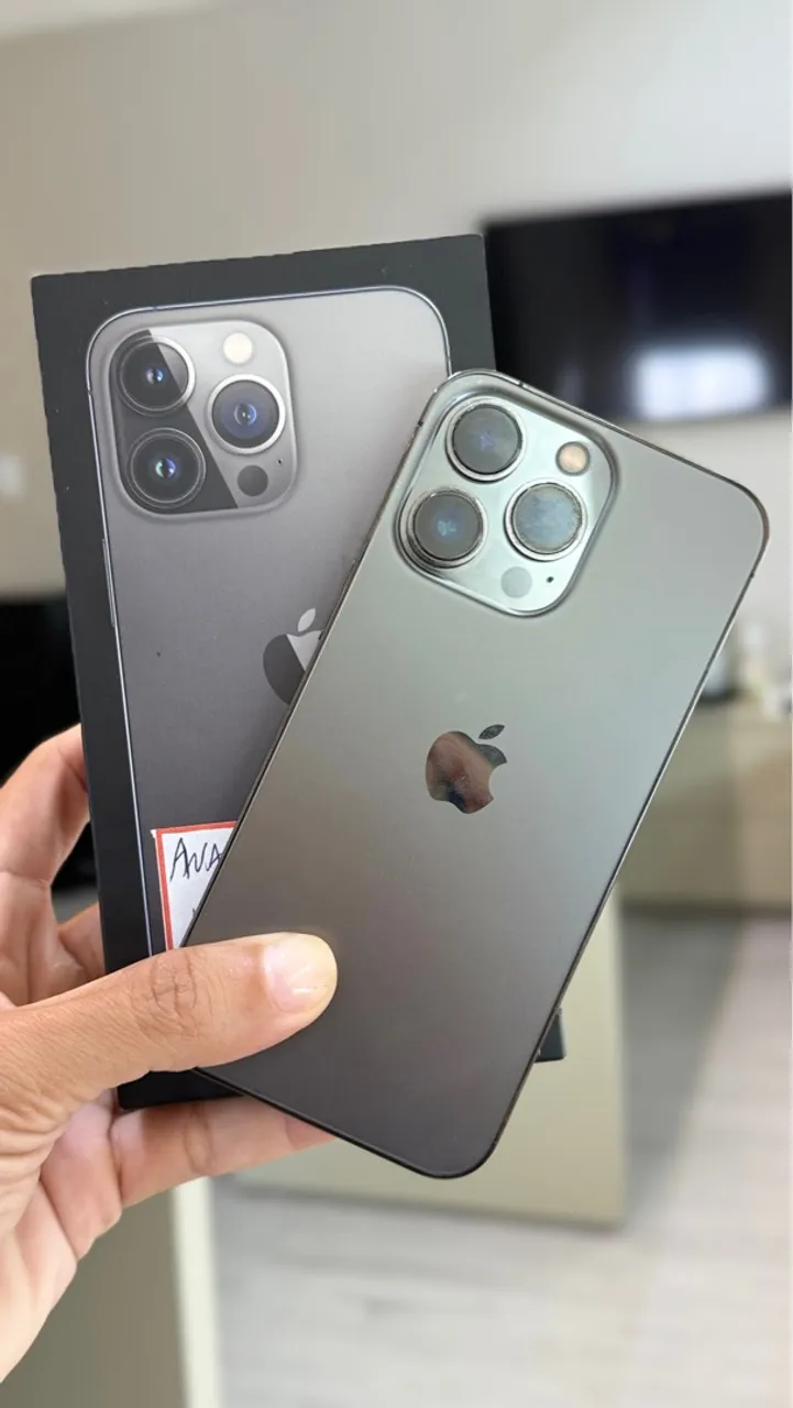 iPhone 13 Pro 256gb Cinza - Aceitamos seu iPhone de entrada - Até 18x no cartão