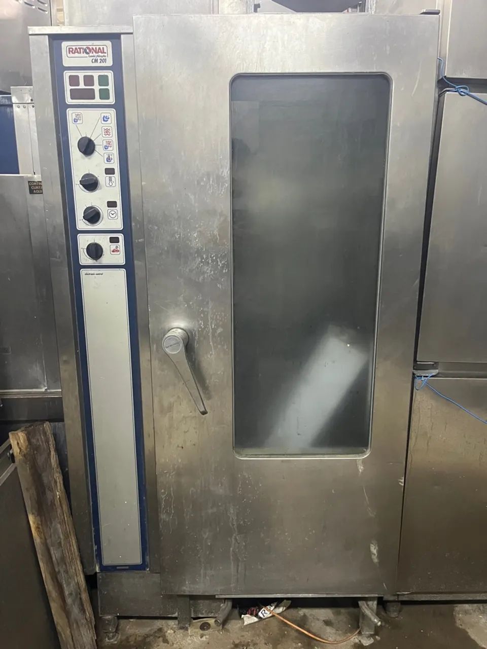 Forno combinado Rational 20 GNs elétrico 