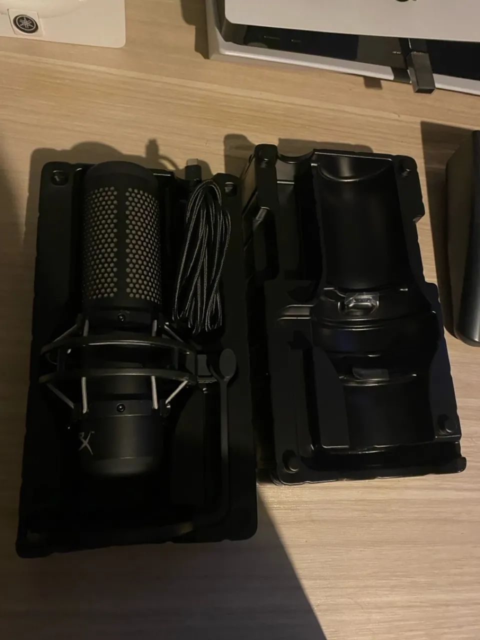 Microfone Gamer HyperX QuadCast S - Foto 2