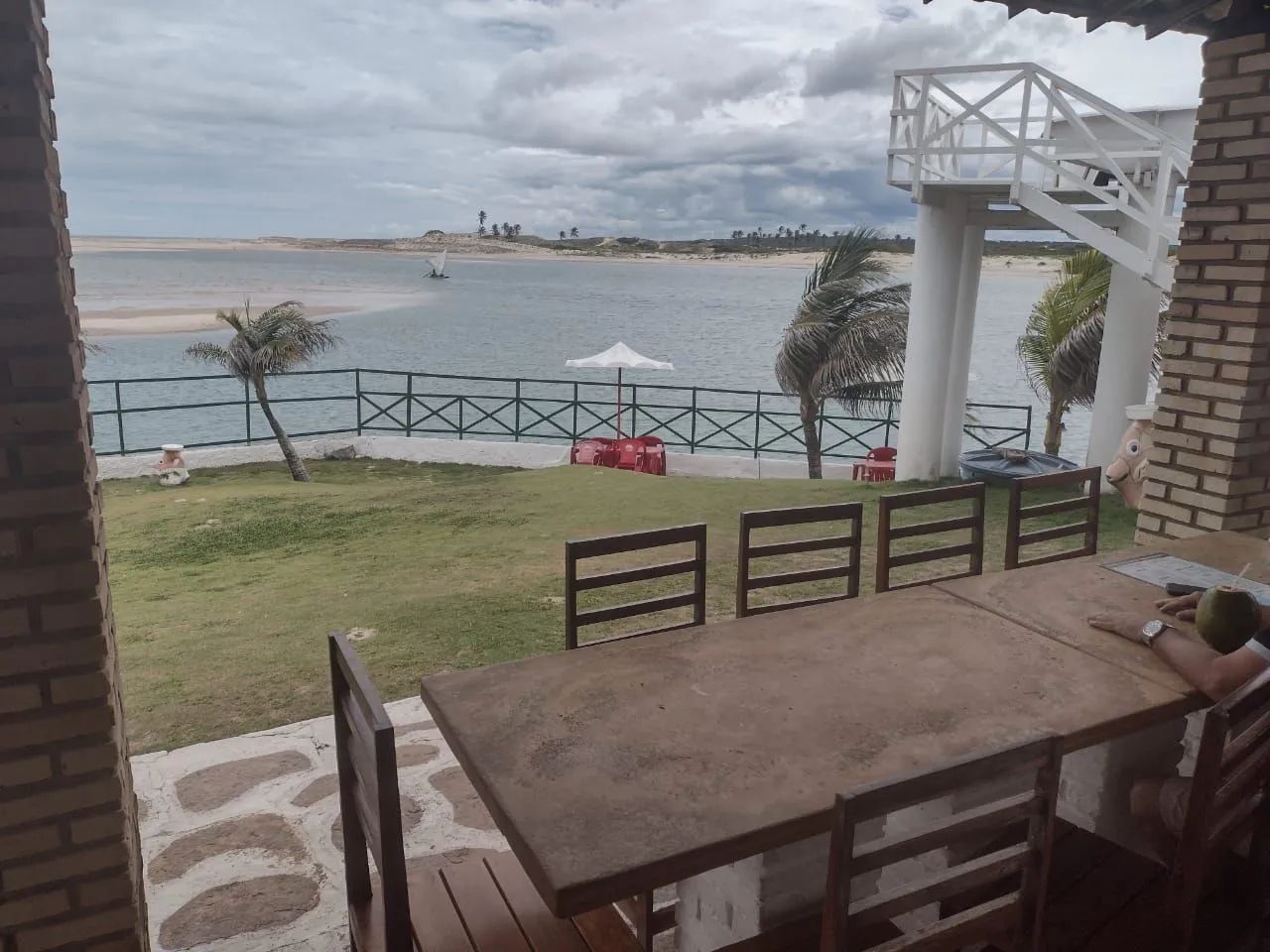 " HOTEL NA BEIRA DO MAR - PÉ NA AREIA " - Foto 4