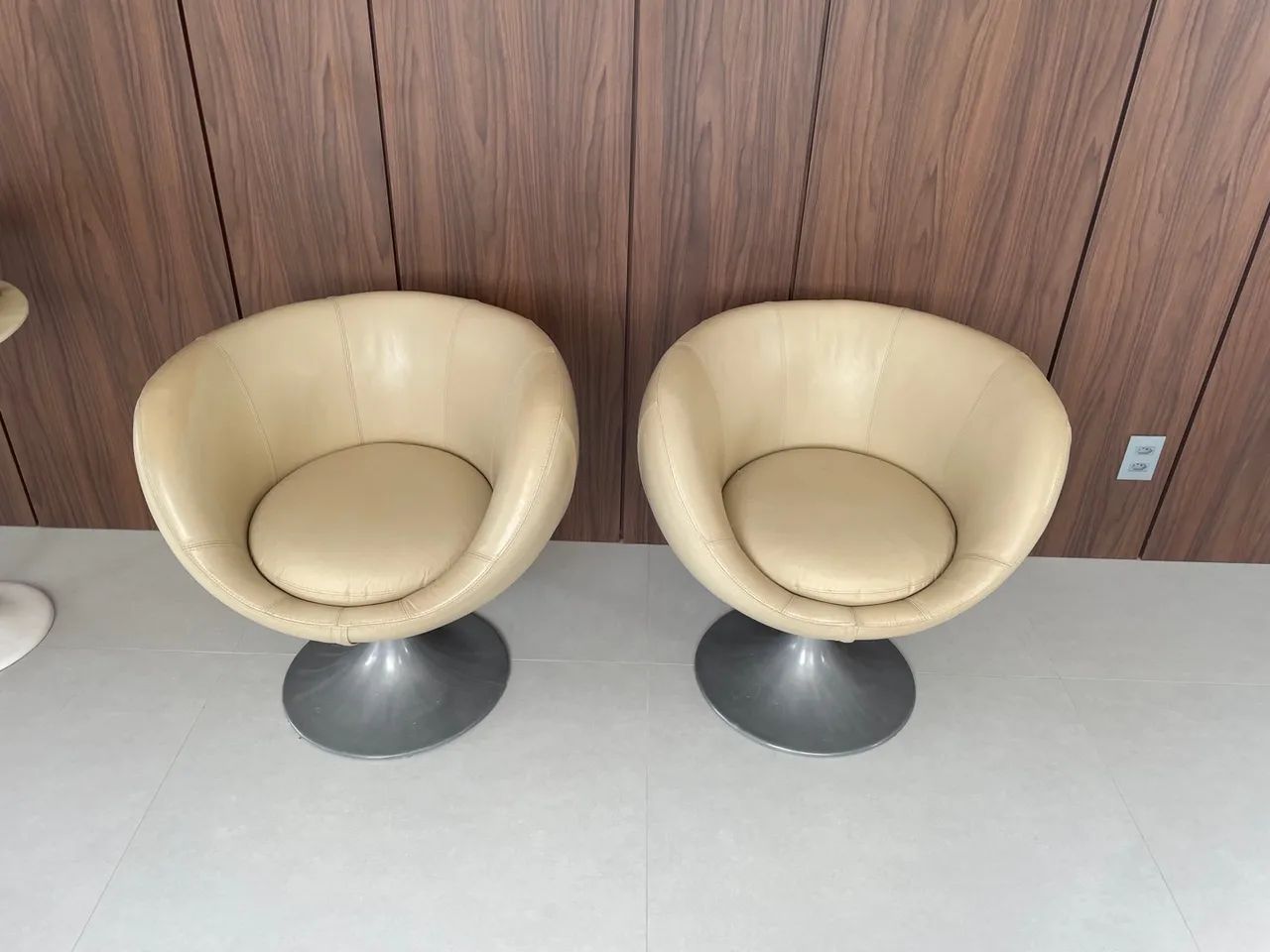 Poltrona Giratória Design Moderno - Foto 4