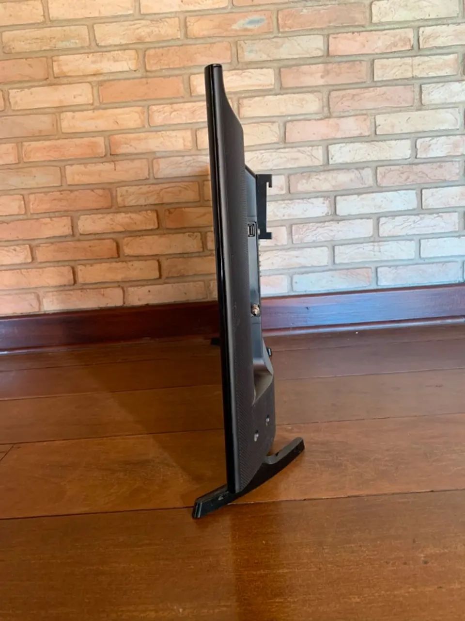 TV Samsung SmartTV - 32" - Foto 2