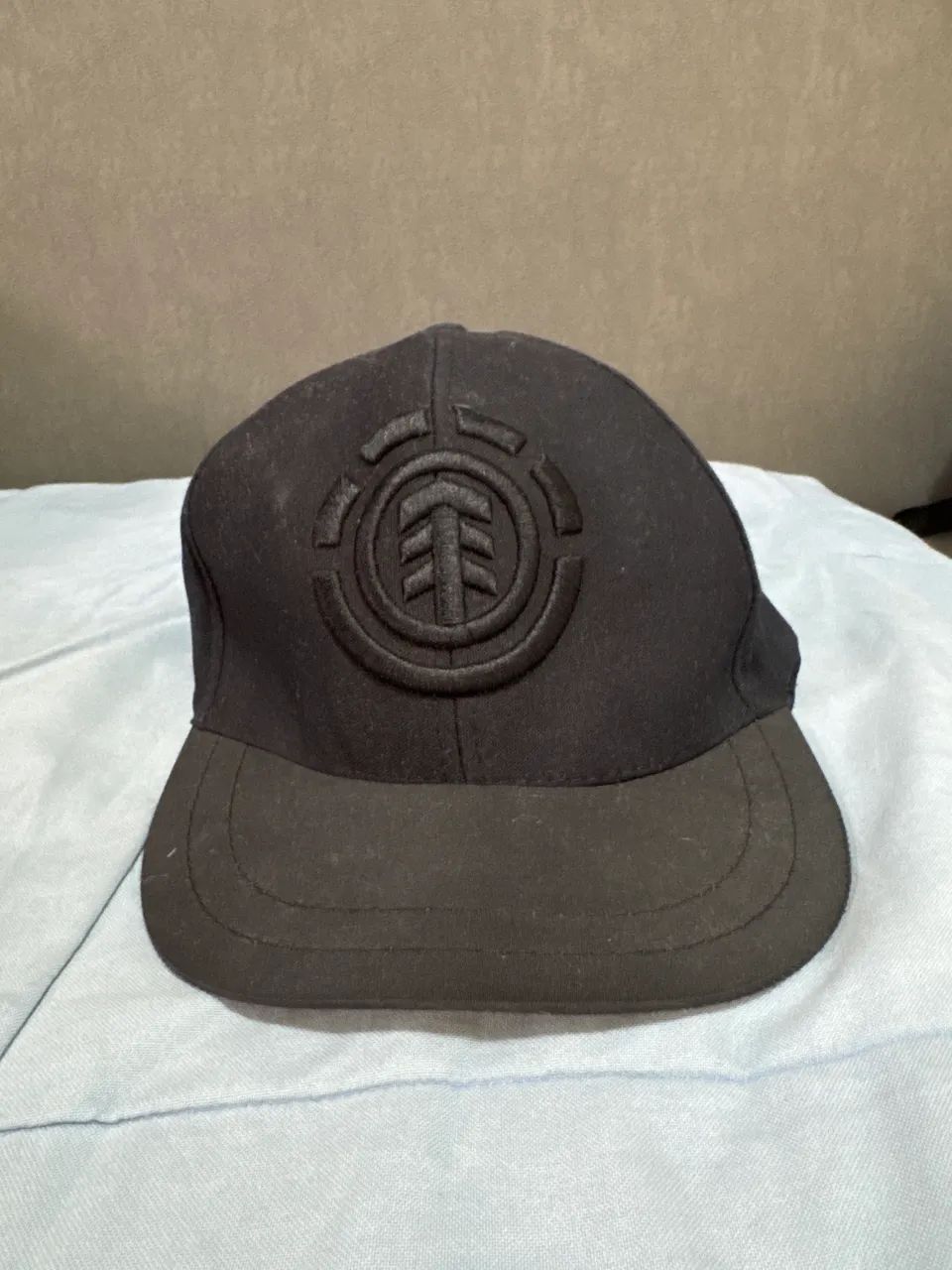 Boné Element Preto