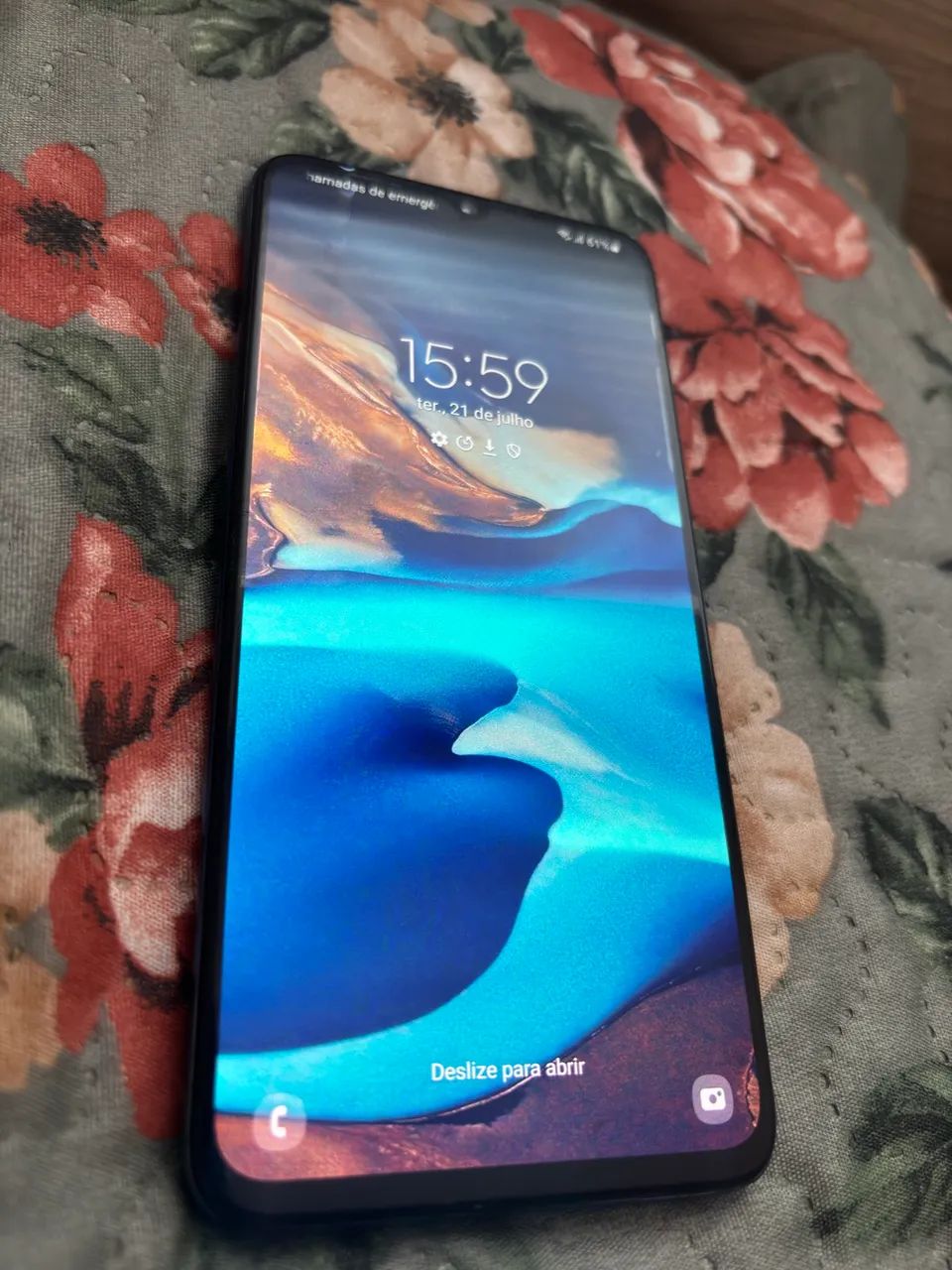 Vende-se celular 