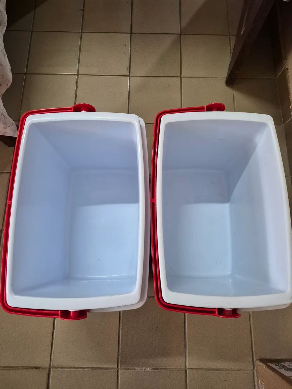 Caixa térmica 34L Seminova  - Foto 3