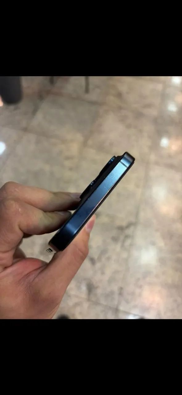 Iphone 15 pro max - Foto 2