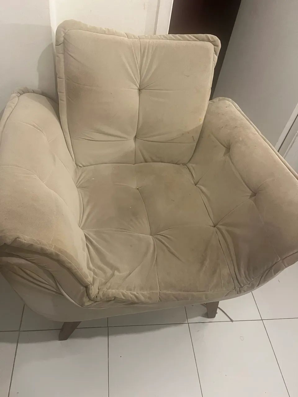 2 poltronas bege65579517135746120
