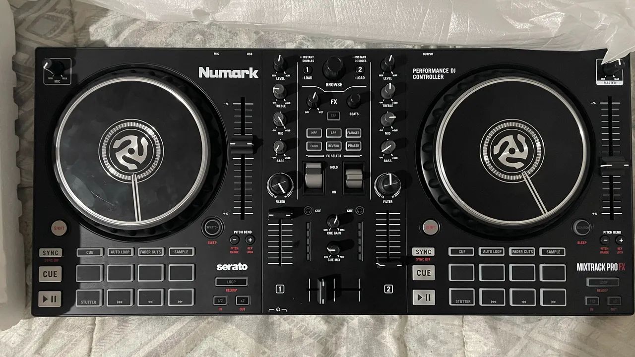 NUMARK MIXTRACK PROFX