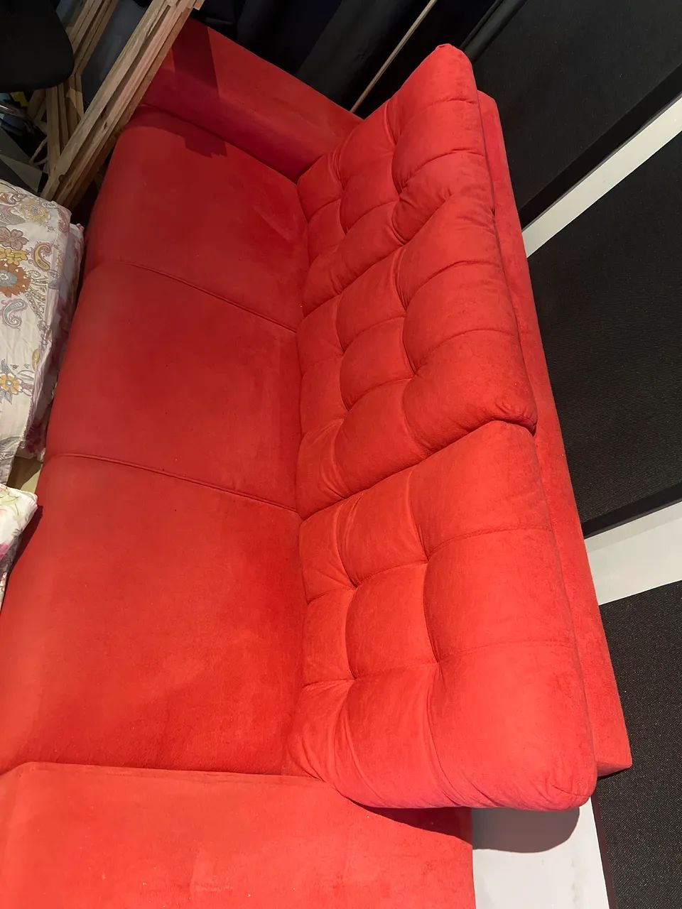 Sofá vermelho 3 lugares  - Foto 5