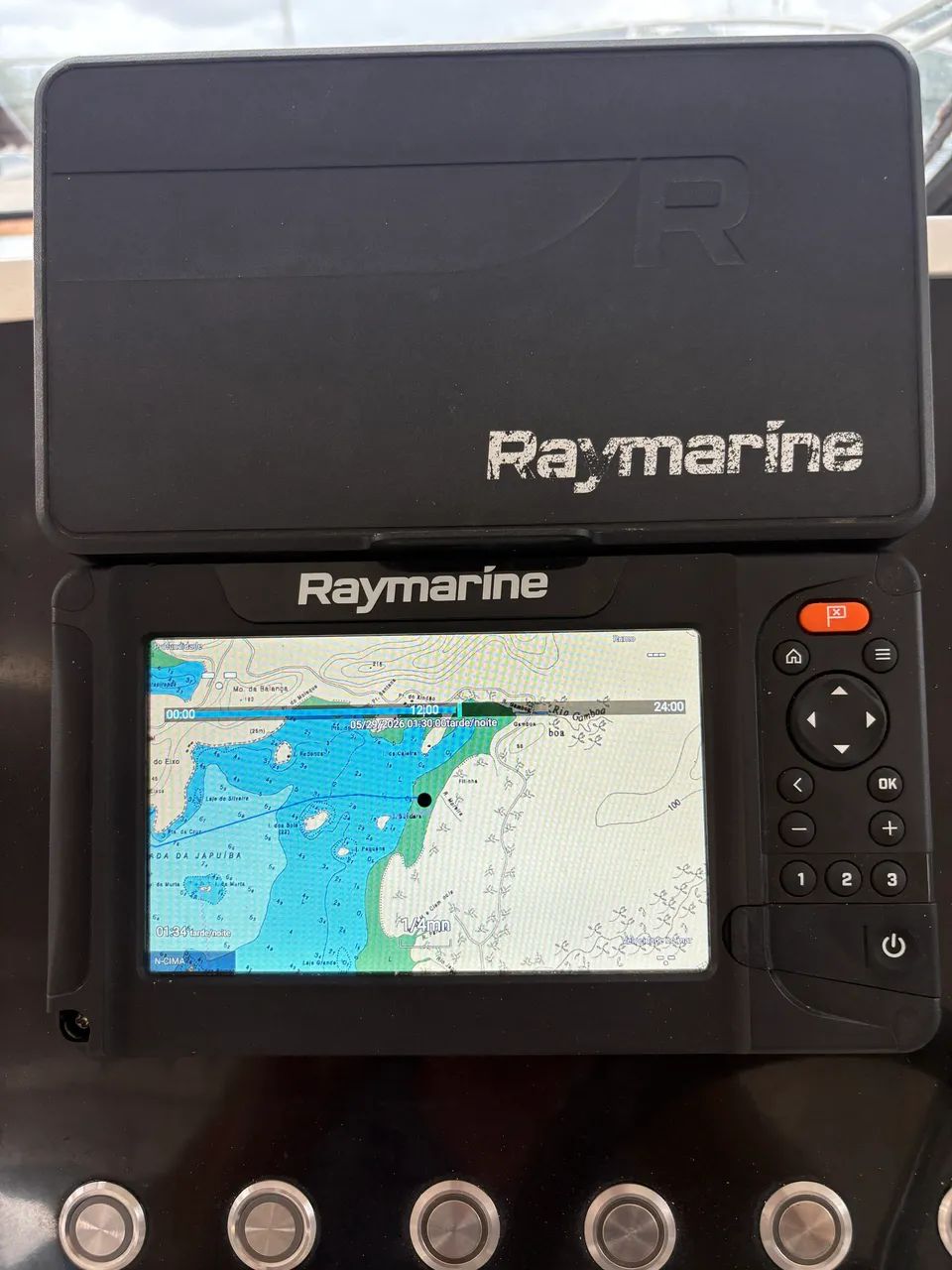 Raymarine Element 7s