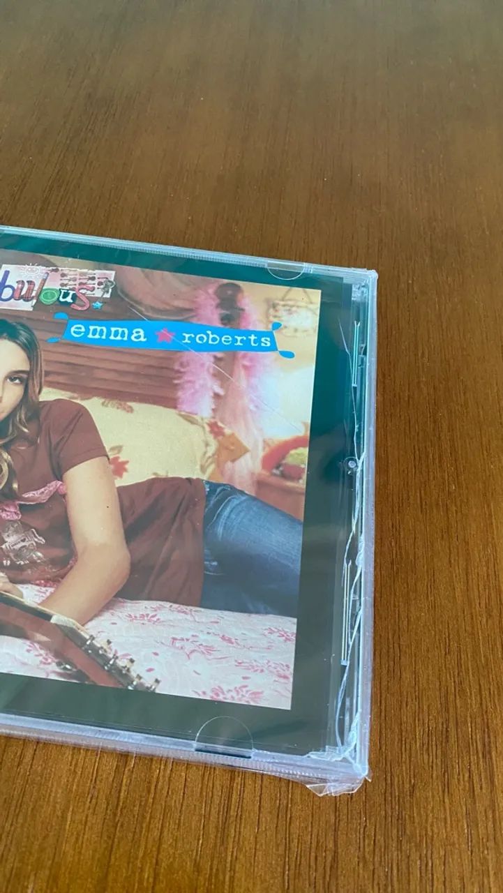 CD Emma Roberts Unfabulous and more - Foto 3