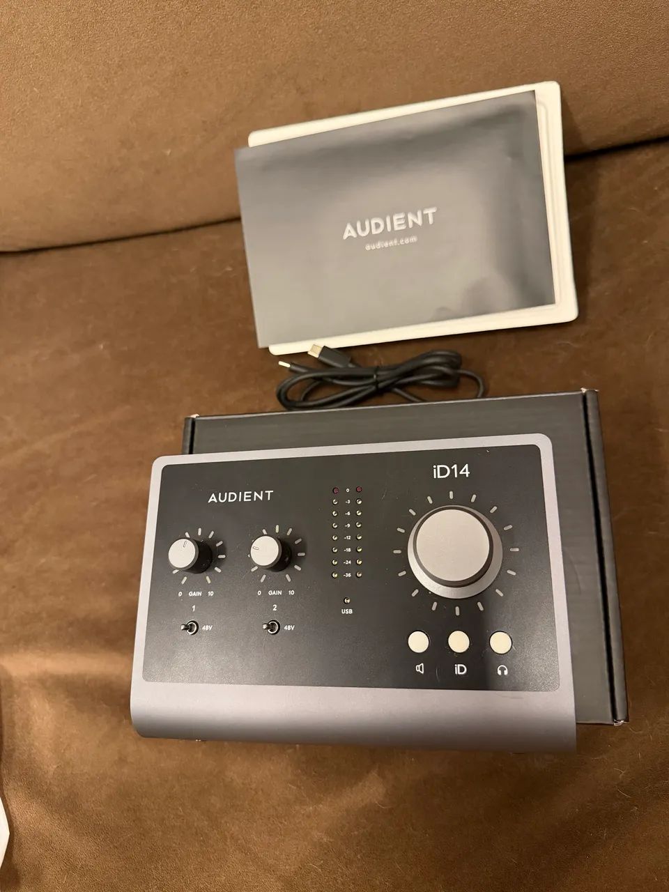 AUDIENT iD14 MKII - ESTADO DE NOVA - Foto 3