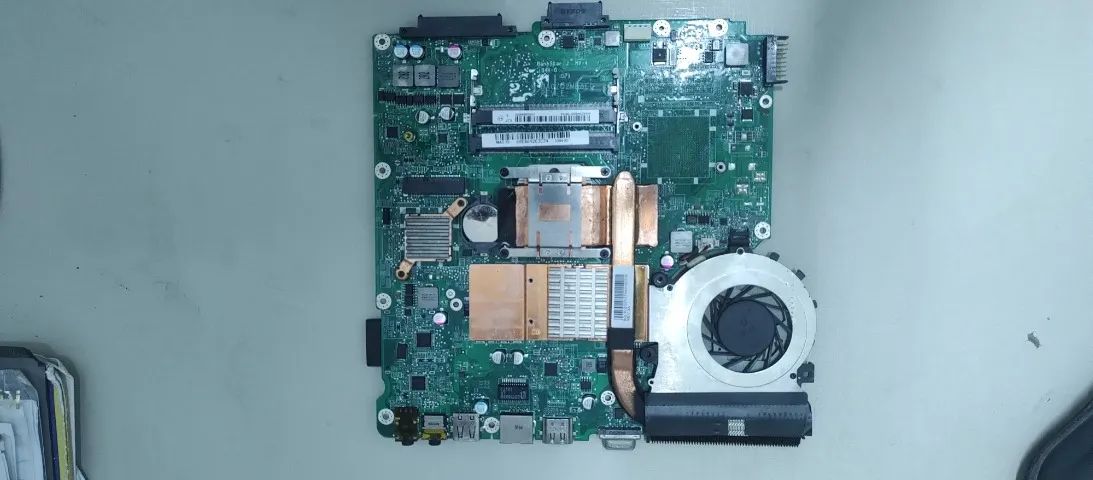 Placa Mãe Notebook Acer 4553 Da0zq2mb8e0 - Defeito - Foto 2