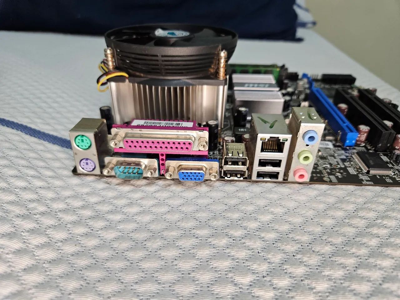 Kit 775 MSI + Pentium +4gb Ram! - Foto 4